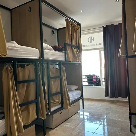 بيت شباب Boutique