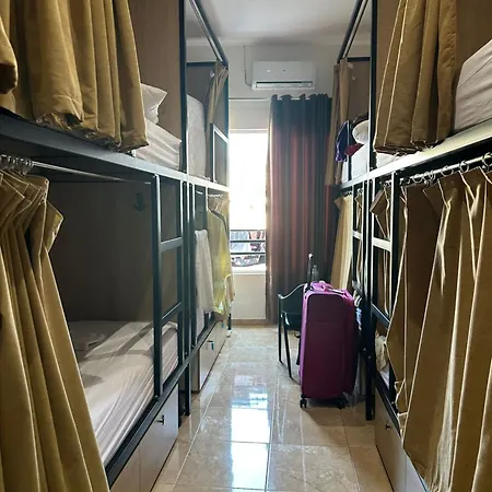 بيت شباب Boutique *